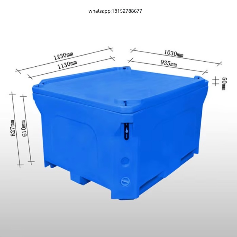 Food Storage Is - Contenitore in Plastica Rotostampata Isolato da